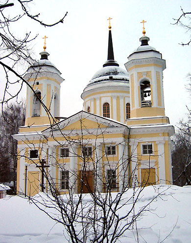 Церковь в Пехра-Яковлевском